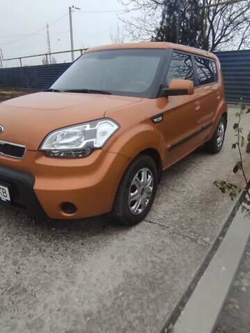 Помаранчевий Кіа Soul, об'ємом двигуна 1.59 л та пробігом 216 тис. км за 6000 $, фото 9 на Automoto.ua