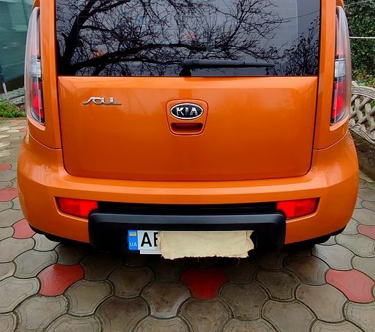 Оранжевый Киа Soul, объемом двигателя 1.6 л и пробегом 172 тыс. км за 6900 $, фото 6 на Automoto.ua