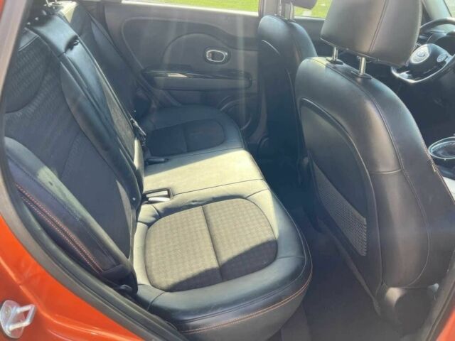 Оранжевый Киа Soul, объемом двигателя 1.6 л и пробегом 41 тыс. км за 6200 $, фото 9 на Automoto.ua