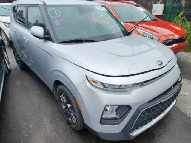 Киа Soul 2019 в Ровно на Automoto.ua Оранжевый Киа Soul, объемом двигателя 2 л и пробегом 55 тыс. км за 13500 $, фото 4 на Automoto.ua