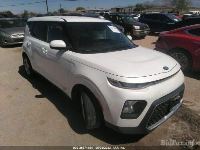 Киа Soul 2019 в Ровно на Automoto.ua Оранжевый Киа Soul, объемом двигателя 2 л и пробегом 55 тыс. км за 13500 $, фото 5 на Automoto.ua