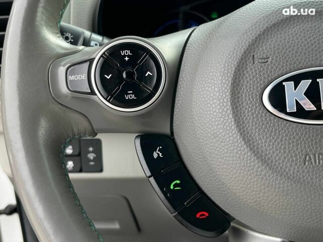 Білий Кіа Soul EV, об'ємом двигуна 0 л та пробігом 127 тис. км за 7790 $, фото 14 на Automoto.ua