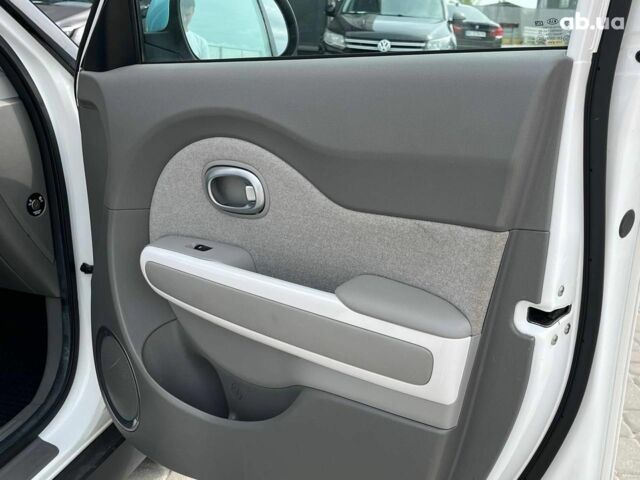 Білий Кіа Soul EV, об'ємом двигуна 0 л та пробігом 127 тис. км за 7790 $, фото 34 на Automoto.ua
