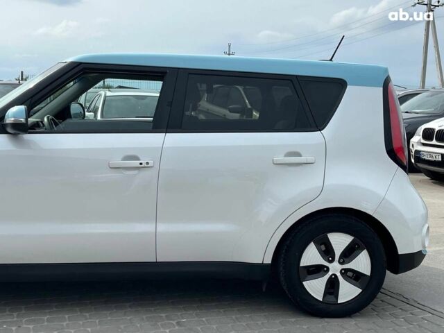 Білий Кіа Soul EV, об'ємом двигуна 0 л та пробігом 127 тис. км за 7790 $, фото 3 на Automoto.ua