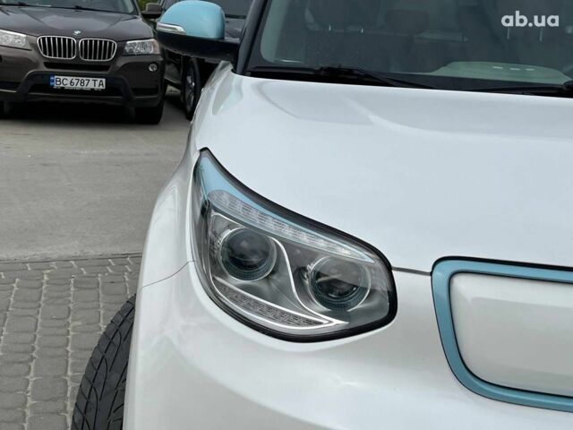 Білий Кіа Soul EV, об'ємом двигуна 0 л та пробігом 127 тис. км за 7790 $, фото 11 на Automoto.ua