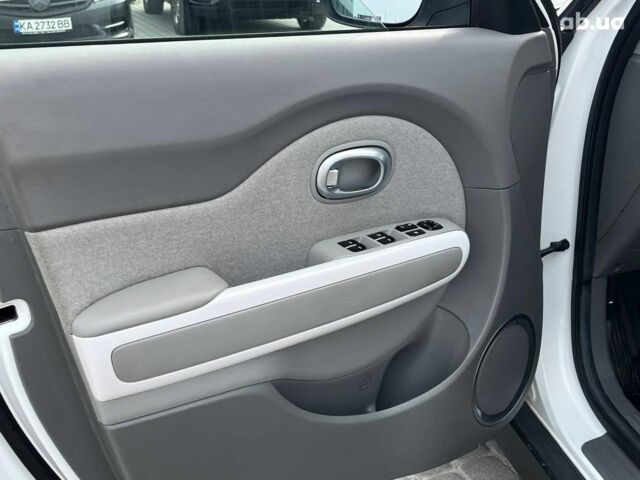 Білий Кіа Soul EV, об'ємом двигуна 0 л та пробігом 127 тис. км за 7790 $, фото 22 на Automoto.ua