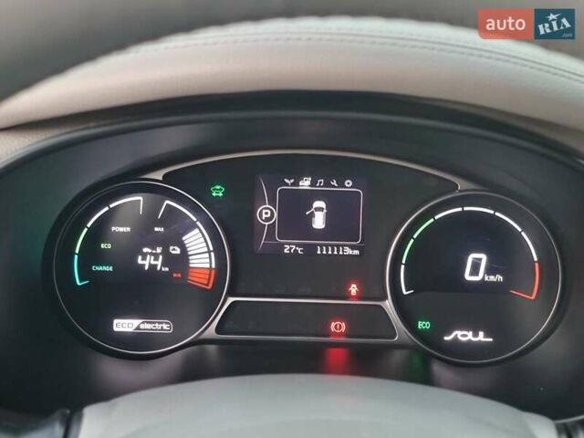 Белый Киа Soul EV, объемом двигателя 0 л и пробегом 111 тыс. км за 7500 $, фото 17 на Automoto.ua