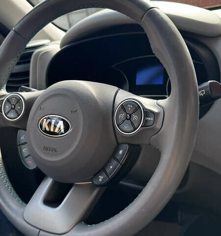 Белый Киа Soul EV, объемом двигателя 0 л и пробегом 126 тыс. км за 6300 $, фото 26 на Automoto.ua