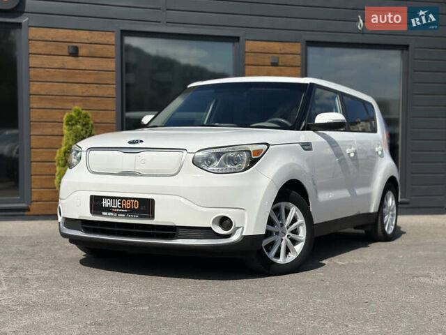 Белый Киа Soul EV, объемом двигателя 0 л и пробегом 150 тыс. км за 6150 $, фото 1 на Automoto.ua