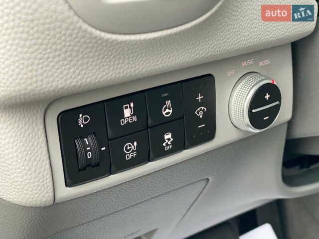 Кіа Soul EV 2016 у Луцьку на Automoto.ua Білий Кіа Soul EV, об'ємом двигуна 0 л та пробігом 116 тис. км за 7800 $, фото 45 на Automoto.ua