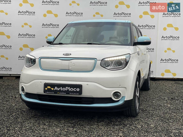 Кіа Soul EV 2016 у Луцьку на Automoto.ua Білий Кіа Soul EV, об'ємом двигуна 0 л та пробігом 116 тис. км за 7800 $, фото 77 на Automoto.ua