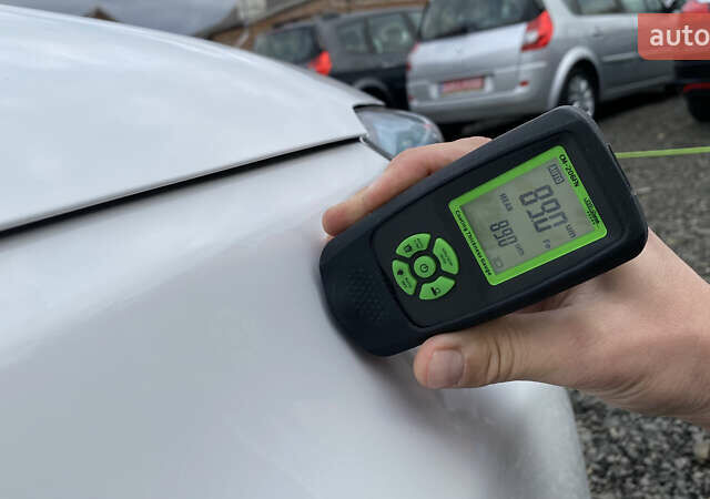 Кіа Soul EV 2016 у Луцьку на Automoto.ua Білий Кіа Soul EV, об'ємом двигуна 0 л та пробігом 116 тис. км за 7800 $, фото 96 на Automoto.ua