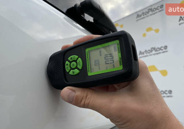 Кіа Soul EV 2016 у Луцьку на Automoto.ua Білий Кіа Soul EV, об'ємом двигуна 0 л та пробігом 116 тис. км за 7800 $, фото 92 на Automoto.ua