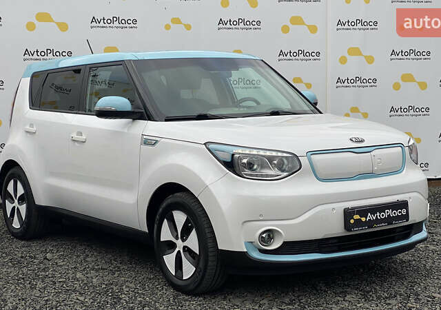 Кіа Soul EV 2016 у Луцьку на Automoto.ua Білий Кіа Soul EV, об'ємом двигуна 0 л та пробігом 116 тис. км за 7800 $, фото 85 на Automoto.ua