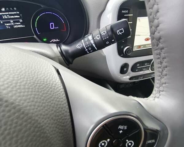 Белый Киа Soul EV, объемом двигателя 0 л и пробегом 165 тыс. км за 10600 $, фото 34 на Automoto.ua