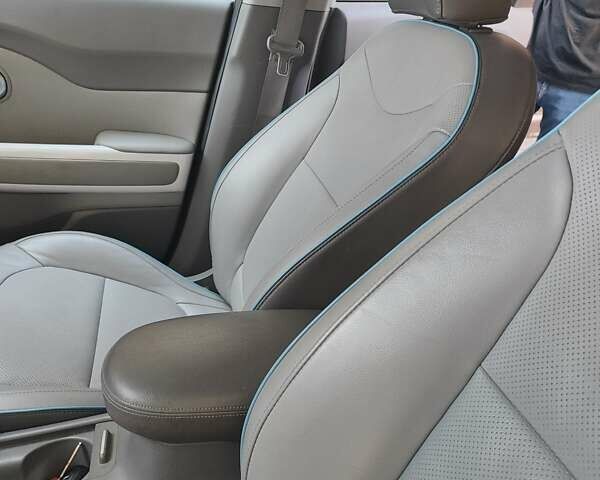 Белый Киа Soul EV, объемом двигателя 0 л и пробегом 115 тыс. км за 7500 $, фото 9 на Automoto.ua