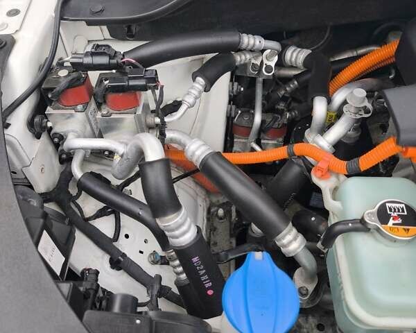 Белый Киа Soul EV, объемом двигателя 0 л и пробегом 165 тыс. км за 10600 $, фото 26 на Automoto.ua