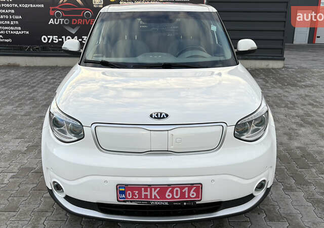 Белый Киа Soul EV, объемом двигателя 0 л и пробегом 167 тыс. км за 9900 $, фото 1 на Automoto.ua