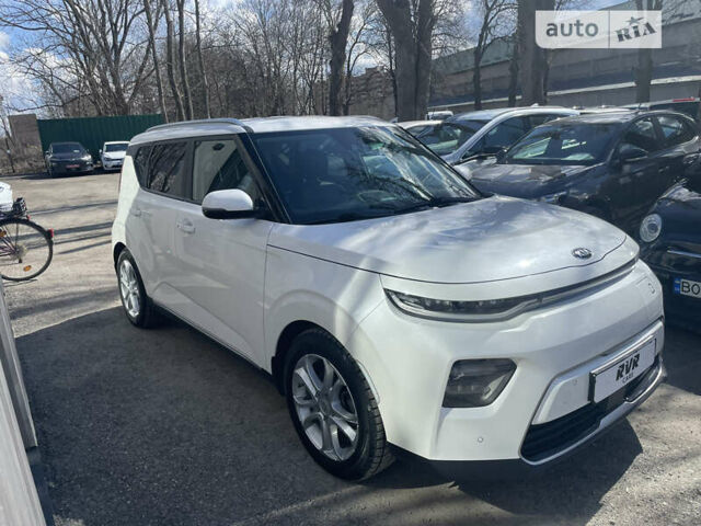 Білий Кіа Soul EV, об'ємом двигуна 0 л та пробігом 196 тис. км за 19700 $, фото 3 на Automoto.ua