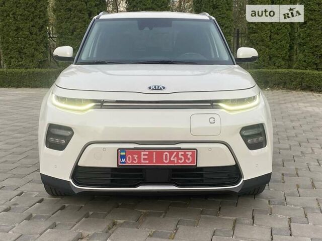 Білий Кіа Soul EV, об'ємом двигуна 0 л та пробігом 33 тис. км за 20950 $, фото 5 на Automoto.ua