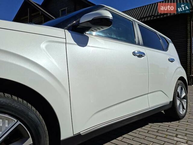 Білий Кіа Soul EV, об'ємом двигуна 0 л та пробігом 146 тис. км за 17900 $, фото 12 на Automoto.ua