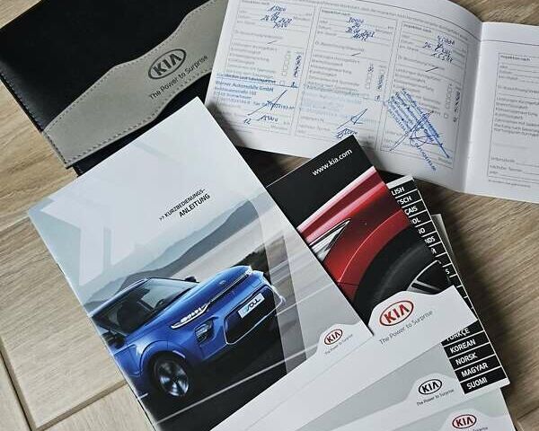 Белый Киа Soul EV, объемом двигателя 0 л и пробегом 16 тыс. км за 19900 $, фото 38 на Automoto.ua
