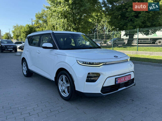 Белый Киа Soul EV, объемом двигателя 0 л и пробегом 153 тыс. км за 13500 $, фото 1 на Automoto.ua