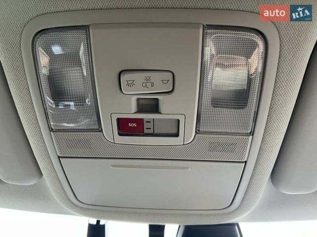 Белый Киа Soul EV, объемом двигателя 0 л и пробегом 60 тыс. км за 19400 $, фото 50 на Automoto.ua