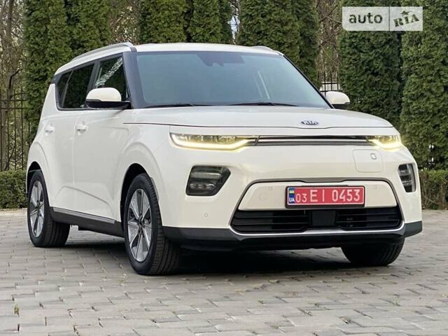 Білий Кіа Soul EV, об'ємом двигуна 0 л та пробігом 33 тис. км за 20950 $, фото 33 на Automoto.ua