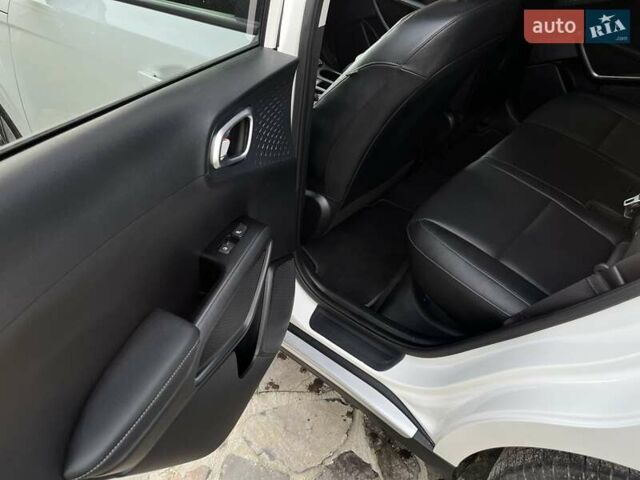Белый Киа Soul EV, объемом двигателя 0 л и пробегом 60 тыс. км за 19400 $, фото 34 на Automoto.ua