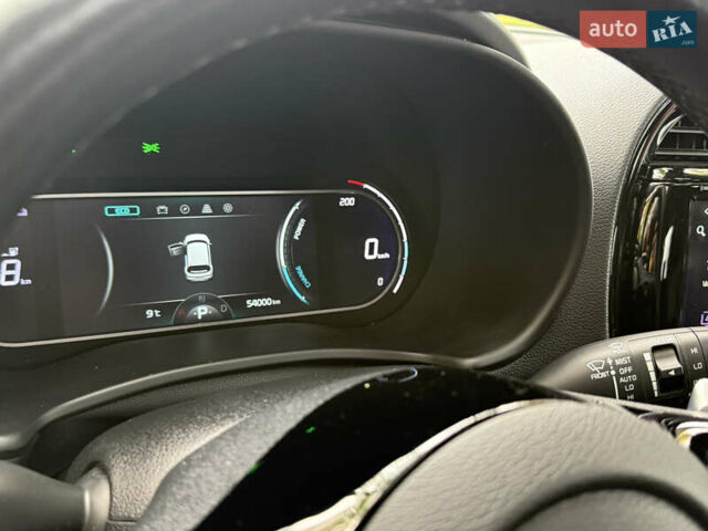 Киа Soul EV 2022 в Киеве на Automoto.ua Белый Киа Soul EV, объемом двигателя 0 л и пробегом 54 тыс. км за 22000 $, фото 19 на Automoto.ua