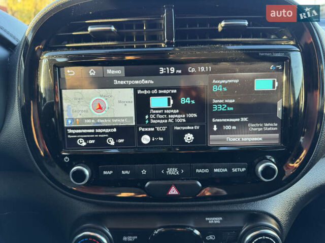 Белый Киа Soul EV, объемом двигателя 0 л и пробегом 80 тыс. км за 18999 $, фото 36 на Automoto.ua