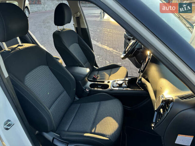 Белый Киа Soul EV, объемом двигателя 0 л и пробегом 80 тыс. км за 18999 $, фото 27 на Automoto.ua