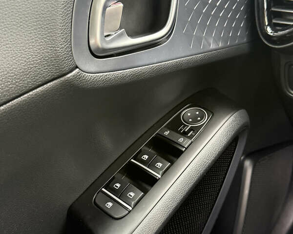 Киа Soul EV 2022 в Киеве на Automoto.ua Белый Киа Soul EV, объемом двигателя 0 л и пробегом 54 тыс. км за 22000 $, фото 28 на Automoto.ua