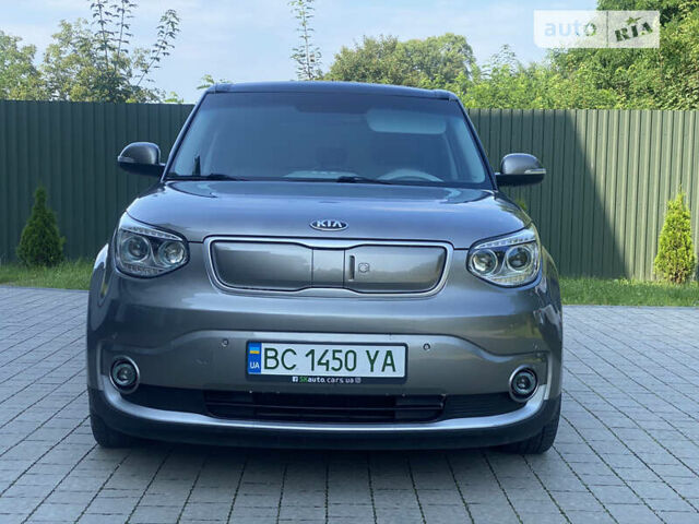 Бежевый Киа Soul EV, объемом двигателя 0 л и пробегом 124 тыс. км за 14999 $, фото 1 на Automoto.ua