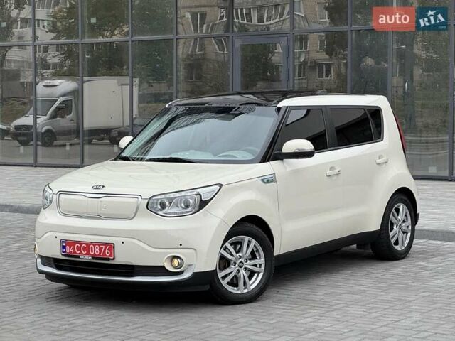 Бежевий Кіа Soul EV, об'ємом двигуна 0 л та пробігом 110 тис. км за 11500 $, фото 3 на Automoto.ua