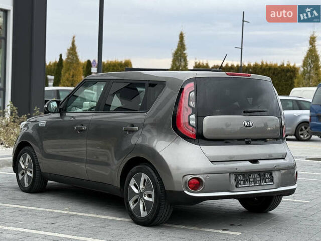 Бежевый Киа Soul EV, объемом двигателя 0 л и пробегом 174 тыс. км за 9700 $, фото 5 на Automoto.ua