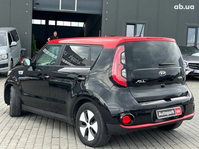 Черный Киа Soul EV, объемом двигателя 0 л и пробегом 95 тыс. км за 8590 $, фото 8 на Automoto.ua