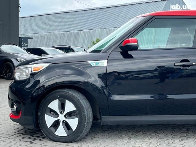 Черный Киа Soul EV, объемом двигателя 0 л и пробегом 95 тыс. км за 8590 $, фото 11 на Automoto.ua