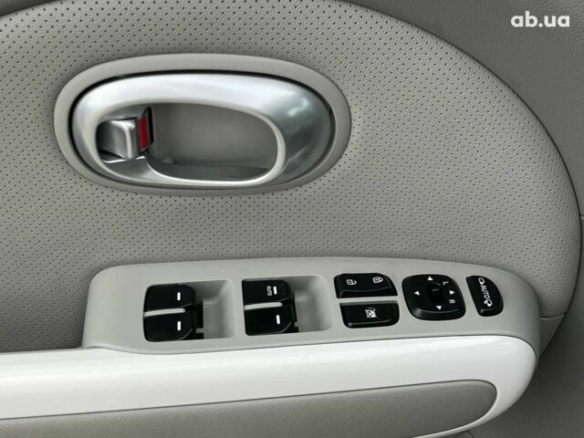 Черный Киа Soul EV, объемом двигателя 0 л и пробегом 95 тыс. км за 8590 $, фото 32 на Automoto.ua