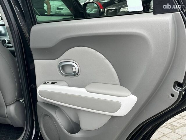 Черный Киа Soul EV, объемом двигателя 0 л и пробегом 95 тыс. км за 8590 $, фото 19 на Automoto.ua