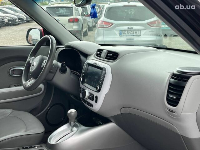 Черный Киа Soul EV, объемом двигателя 0 л и пробегом 95 тыс. км за 8590 $, фото 17 на Automoto.ua