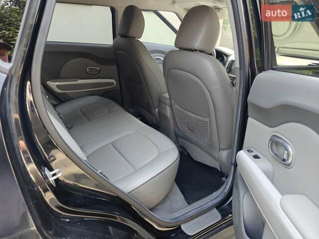 Черный Киа Soul EV, объемом двигателя 0 л и пробегом 162 тыс. км за 6499 $, фото 12 на Automoto.ua