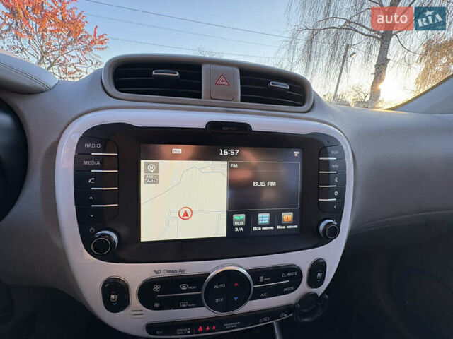 Черный Киа Soul EV, объемом двигателя 0 л и пробегом 134 тыс. км за 5600 $, фото 20 на Automoto.ua