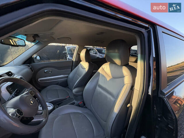 Черный Киа Soul EV, объемом двигателя 0 л и пробегом 134 тыс. км за 5600 $, фото 19 на Automoto.ua