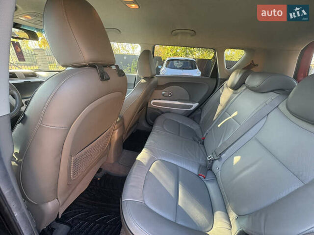 Черный Киа Soul EV, объемом двигателя 0 л и пробегом 134 тыс. км за 5600 $, фото 19 на Automoto.ua