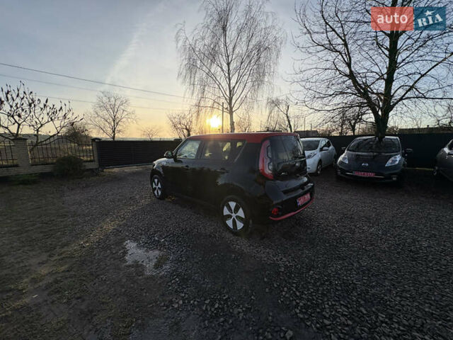 Черный Киа Soul EV, объемом двигателя 0 л и пробегом 134 тыс. км за 5600 $, фото 13 на Automoto.ua