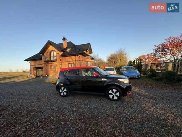Черный Киа Soul EV, объемом двигателя 0 л и пробегом 134 тыс. км за 5600 $, фото 10 на Automoto.ua