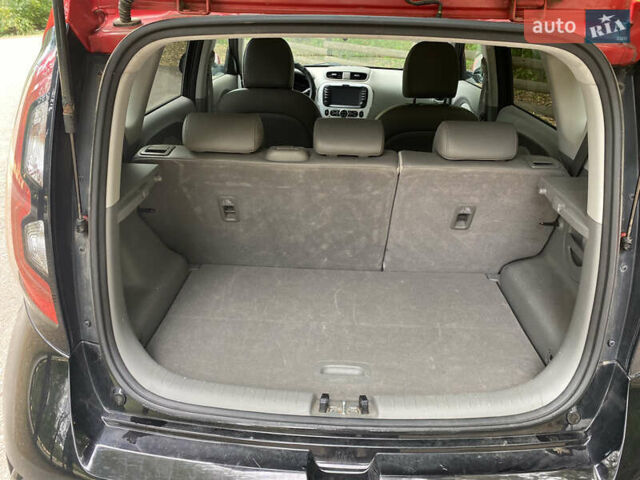 Черный Киа Soul EV, объемом двигателя 0 л и пробегом 116 тыс. км за 8500 $, фото 9 на Automoto.ua