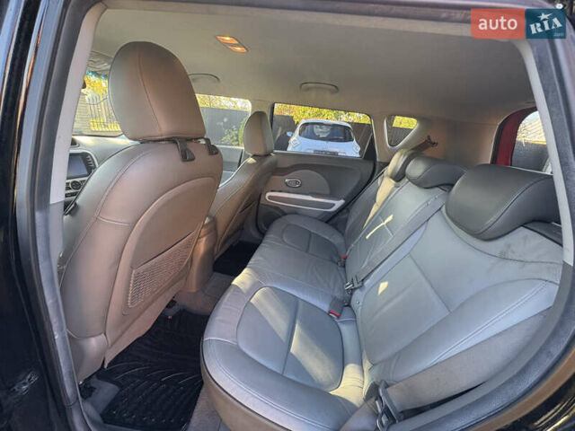 Черный Киа Soul EV, объемом двигателя 0 л и пробегом 134 тыс. км за 5600 $, фото 18 на Automoto.ua